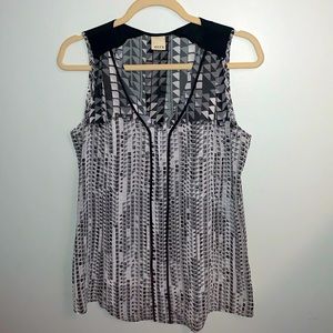 Ecru geometric print v neck tank blouse